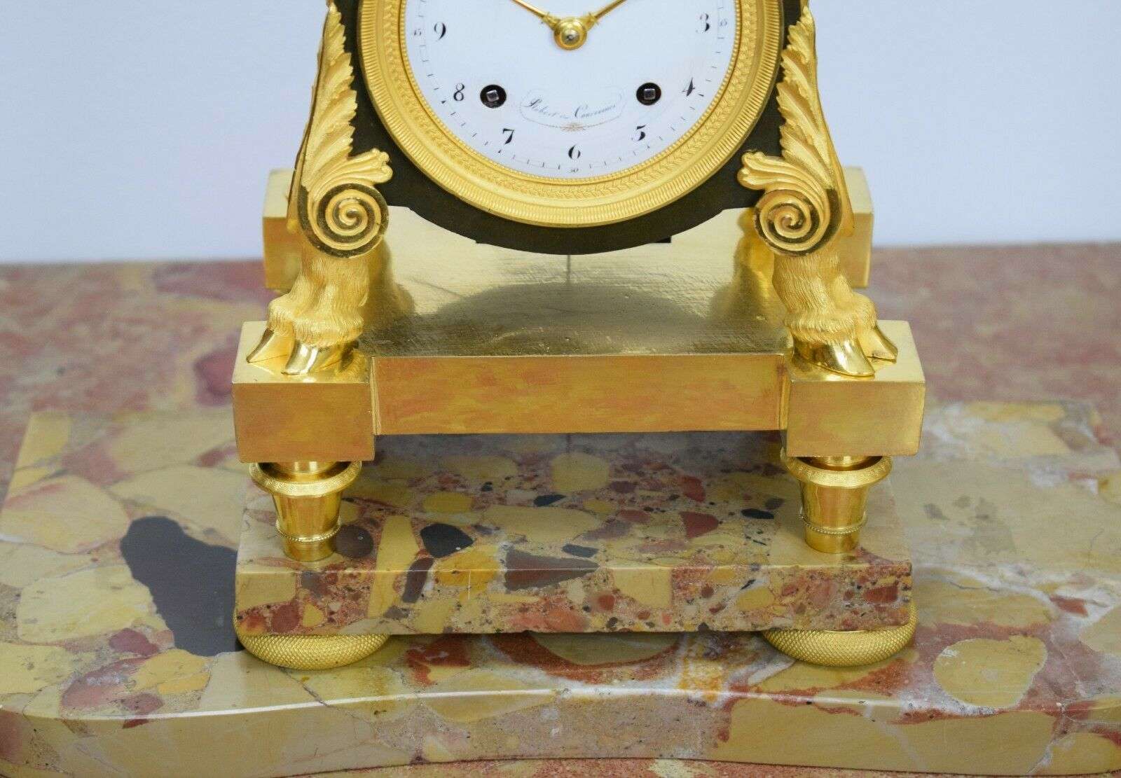 Detail