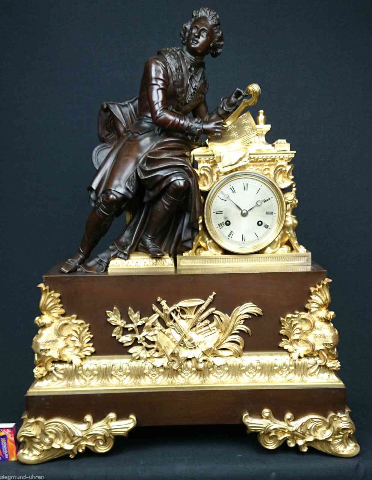 Pendule Front