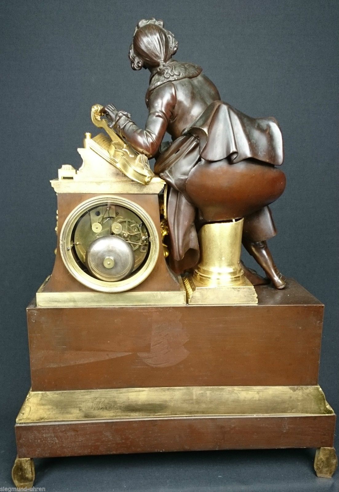 Pendule R&uuml;ckseite